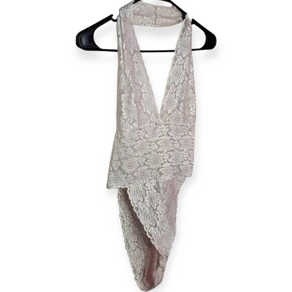 Victoria’s Secret Women's Vintage Y2K Cream Lace Unlined Halter Bodysuit size La - Picture 2 of 8